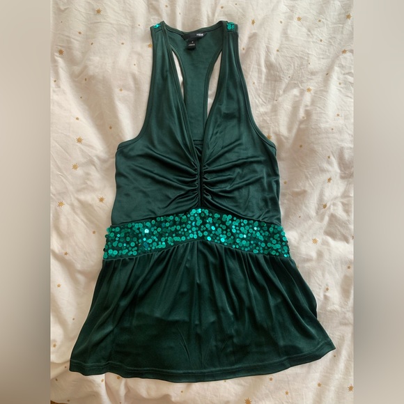 H&M - Dark green racer back top with sequins in front and top back - size S - Picture 3 of 10